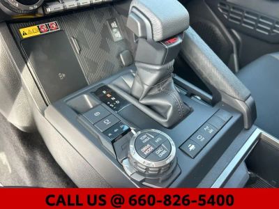 2026 Toyota Tacoma i-FORCE MAX — photo 27 view