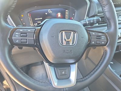 2025 Honda Pilot — photo 19 view