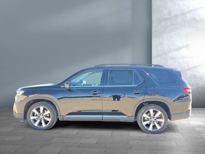 2025 Honda Pilot — rear three-quarter view