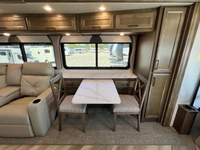2026 Fleetwood BOUNDER - Photo 15