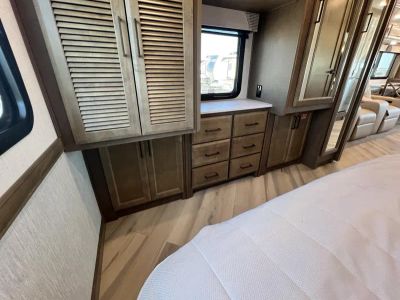 2026 Fleetwood BOUNDER - Photo 24