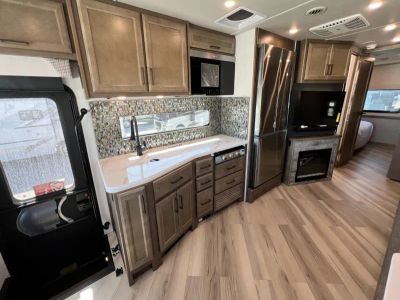 2026 Fleetwood BOUNDER - Photo 5