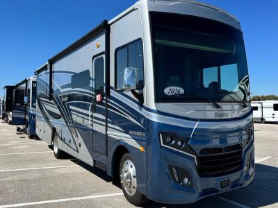 2026 Fleetwood BOUNDER - Photo 1