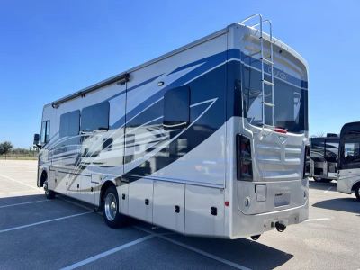 2026 Fleetwood BOUNDER - Photo 39