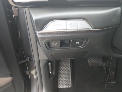 2025 Genesis GV80 - Photo 13