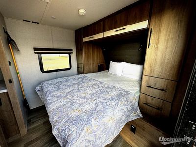 2024 Grand Design Imagine XLS - Photo 2