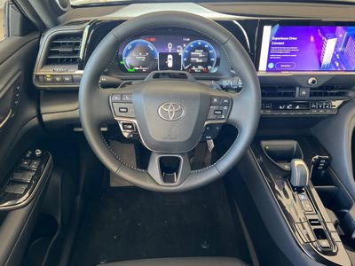 2026 Toyota Crown Signia - Photo 15