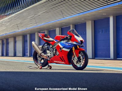 2025 Honda CBR1000RR-R Fireblade SP - Photo 29