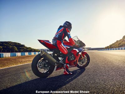 2025 Honda CBR1000RR-R Fireblade SP - Photo 38