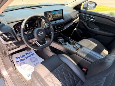 2024 Nissan Rogue - Photo 4