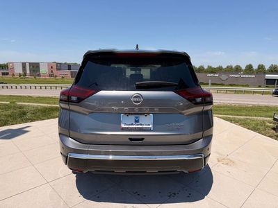2024 Nissan Rogue - Photo 10
