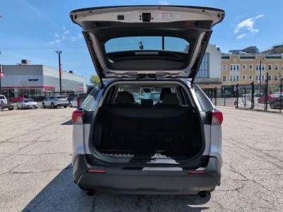 2025 Toyota RAV4 Hybrid - Photo 12