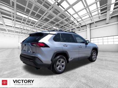 2025 Toyota RAV4 Hybrid - Photo 3