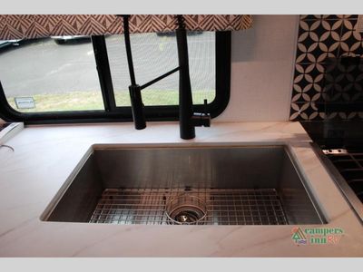 2024 Forest River RV Forester - Photo 32