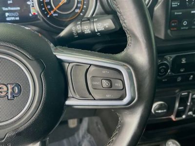 2022 Jeep Wrangler — photo 18 view