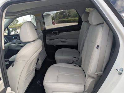 2026 Kia Sorento Hybrid — photo 20 view