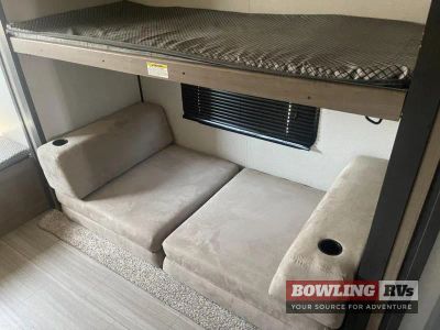 2021 Hideout 318BR — photo 21 view