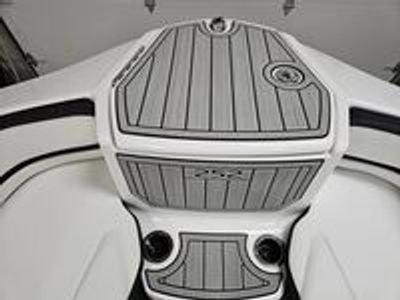 2025 Yamaha 252 S - Photo 20