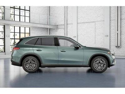2026 Mercedes-Benz GLC — photo 16 view