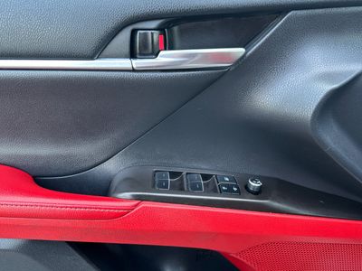 2022 Toyota Camry - Photo 12