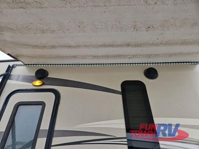 2016 Keystone RV Cougar - Photo 7