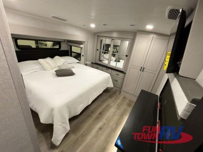 2026 Jayco North Point - Photo 40