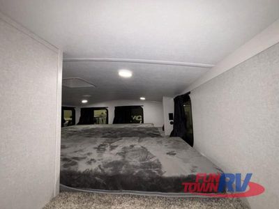 2026 Jayco North Point - Photo 11