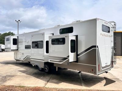 2025 Alliance RV Paradigm - Photo 6