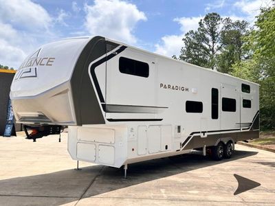 2025 Alliance RV Paradigm - Photo 8