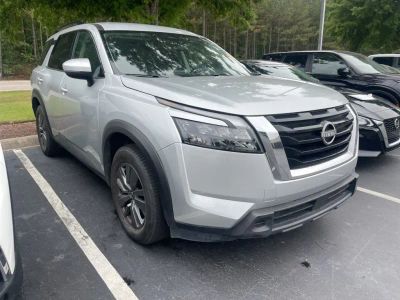 2024 Nissan Pathfinder - Photo 2