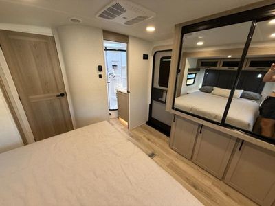 2026 Forest River RV Rockwood Ultra Lite - Photo 18