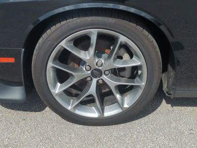 2022 Dodge Challenger — photo 11 view