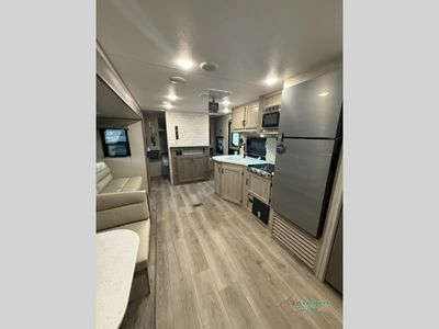 2026 Coachmen RV Catalina Summit Series 8 - Photo 6