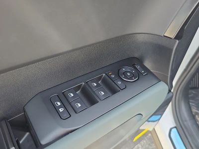 2027 Kia Telluride Hybrid — photo 20 view