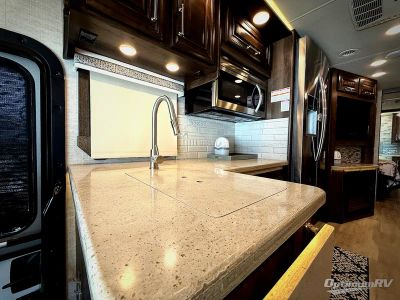 2021 Entegra Coach Accolade — photo 14 view
