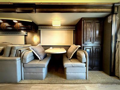 2021 Entegra Coach Accolade — photo 12 view