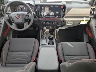 2026 Nissan Frontier — photo 13 view