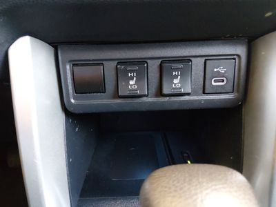 2023 Toyota Corolla Cross — photo 18 view