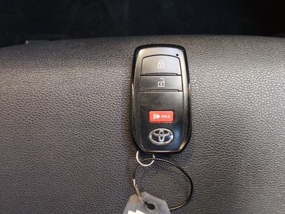 2023 Toyota Corolla Cross — photo 15 view