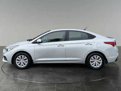 2021 Hyundai Accent — detail view