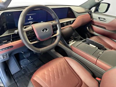 2025 INFINITI QX80 - Photo 4