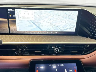 2025 INFINITI QX80 - Photo 17