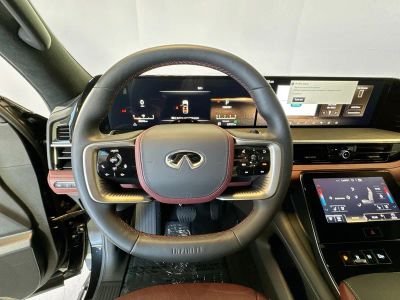 2025 INFINITI QX80 - Photo 14