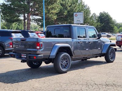 2025 Jeep Gladiator — rear three-quarter view
