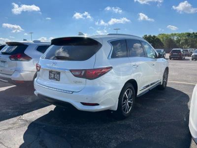 2017 INFINITI QX60 — detail view