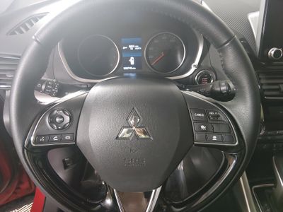 2025 Mitsubishi Eclipse Cross - Photo 12