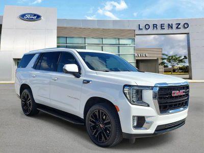 2021 GMC Yukon — rear three-quarter view