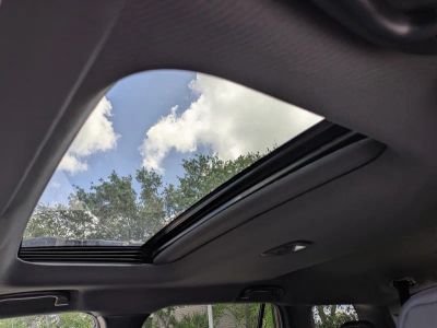 2026 Subaru Outback — photo 18 view