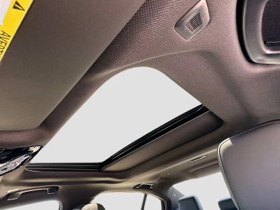 2027 BMW 5 Series — photo 14 view
