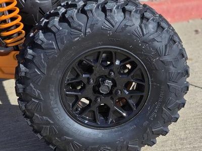 2026 Can-Am Maverick X3 MAX RS Turbo Scandi Blue & Orange Crush - Photo 10